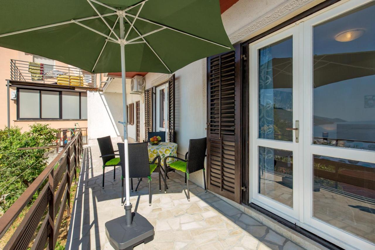 Apartments Vilma Opatija Ngoại thất bức ảnh