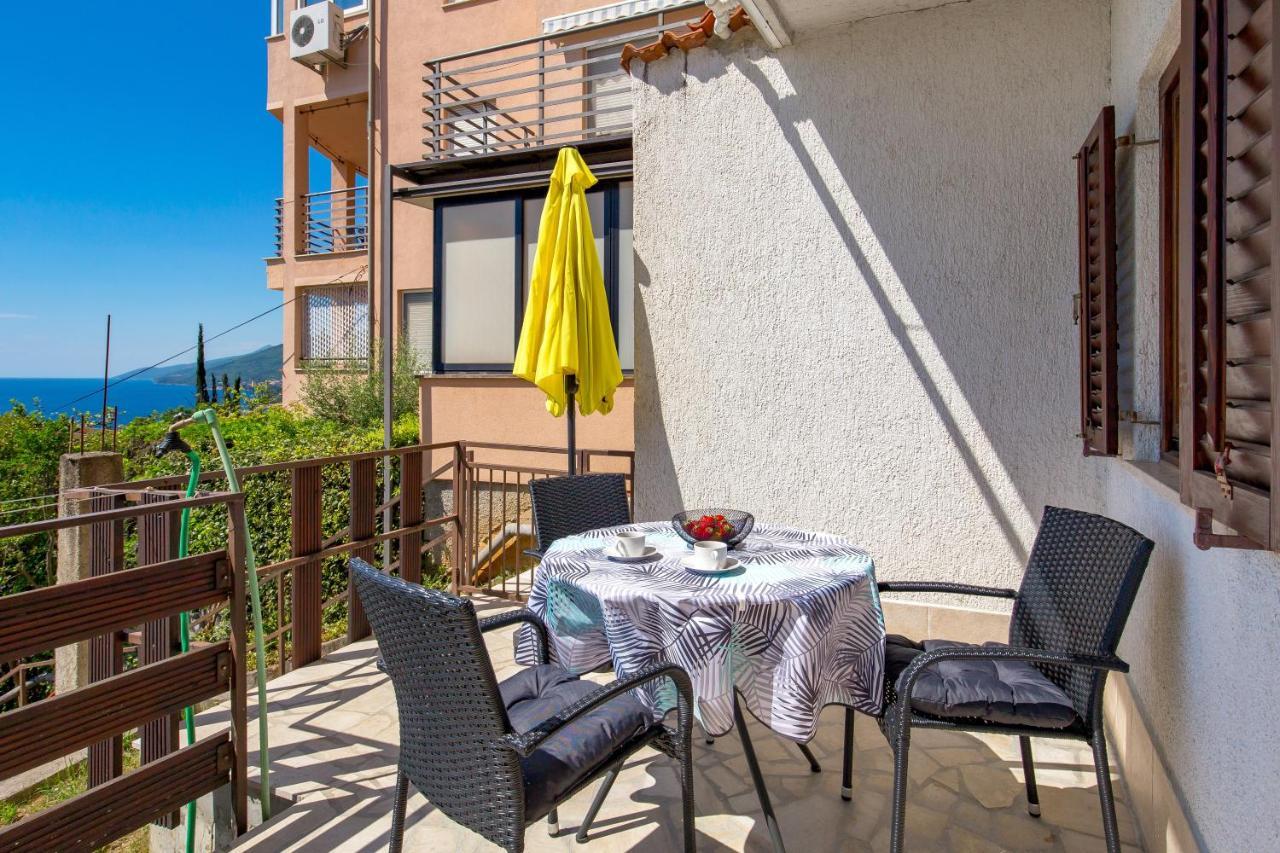 Apartments Vilma Opatija Ngoại thất bức ảnh