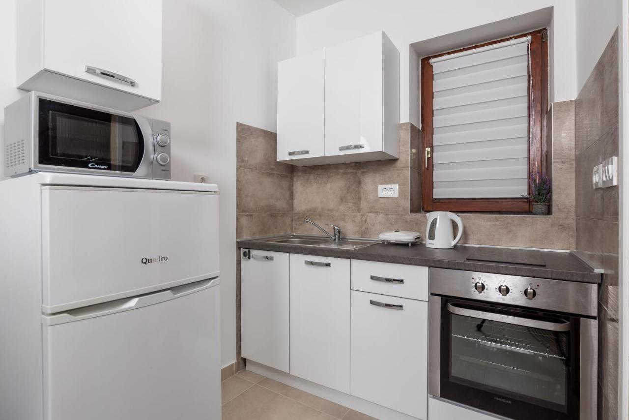 Apartments Vilma Opatija Ngoại thất bức ảnh